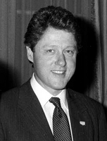 Governor Bill Clinton (cropped).png