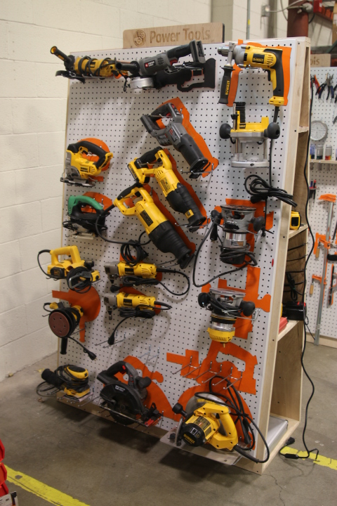 Power_tools_(2).JPG