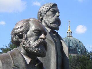 Monument to Marx and Engels on the Marx-Engels-Forum in Berlin-Mitte. The Berliner Dom is visible in the background.