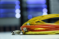Cables fibra óptica.jpg