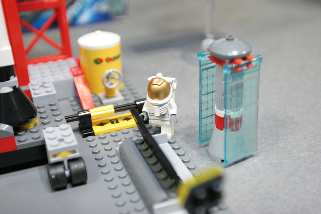 File:3368 Space Centre 4.jpg