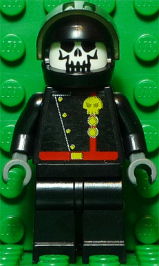 Space Skull Commander.jpg
