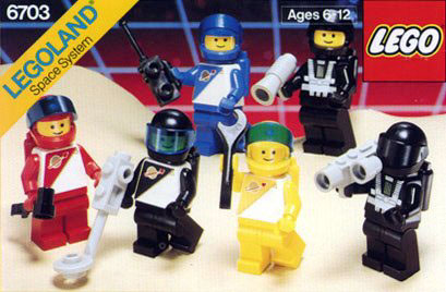 File:6703 Space Minifigures.jpg