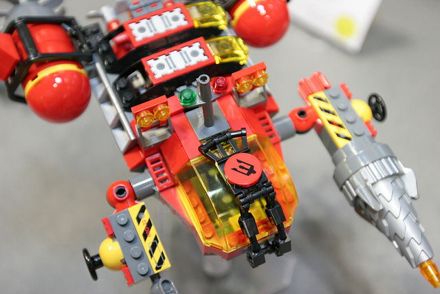 File:7984 Deep Sea Raider 9.jpg