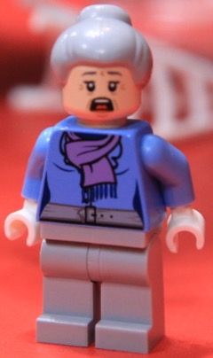 File:76057Aunt May.jpeg