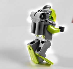 Atlantis Diver back.jpg