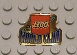 Pin16-Lego Logo World Club.jpg