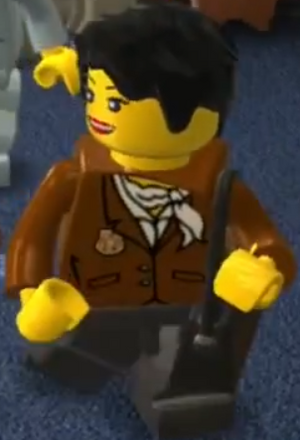 Female Cop Detective 1.png