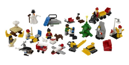 Complete Product Content (including 6 minifigures)
