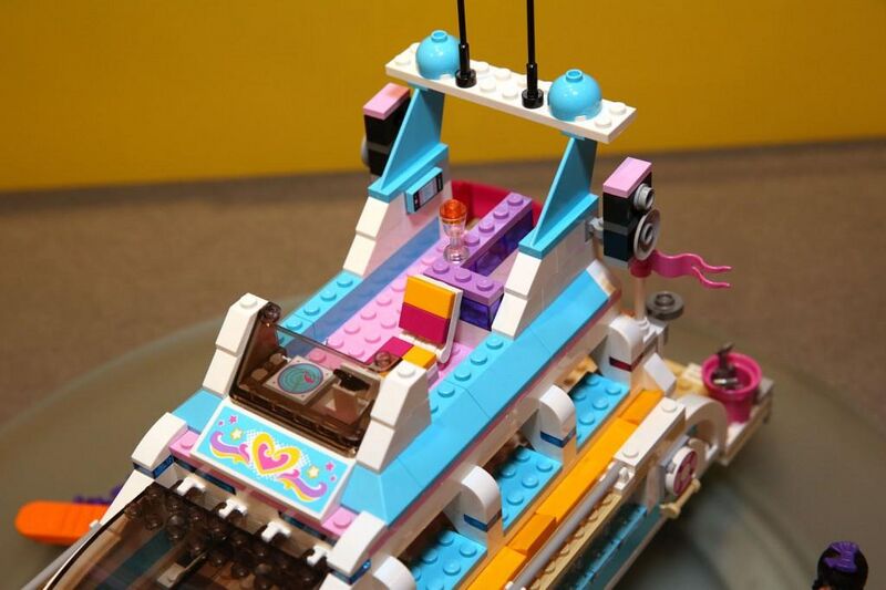 File:Dolphin Cruiser top.jpg