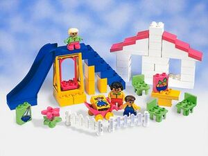 2762 Family Fun Playground.jpg