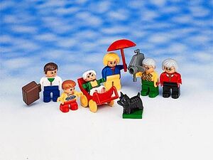 5029-Caucasian Family.jpg