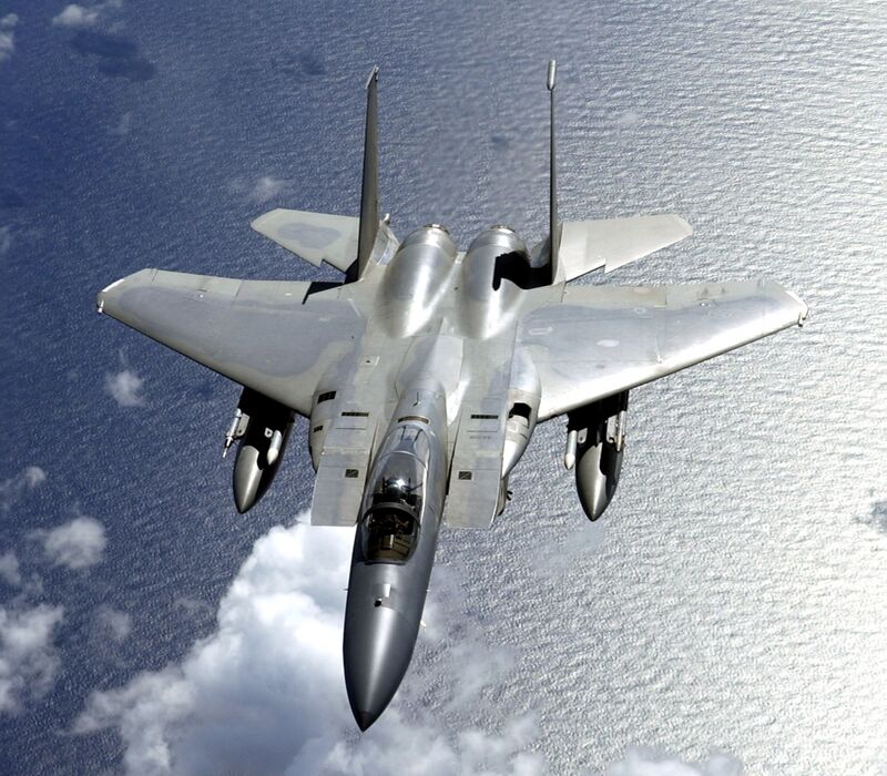 800px-F15Eagle.jpg