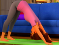 Claire Clancy S02E13b Yoga 3.png