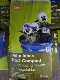 John Innes No.2 - WikiGardener - The gardening site that anyone can edit