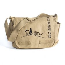 Bag-jou-historymessengerbag-front.jpg