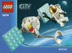 LEGO-City-30016-Satellite.jpg