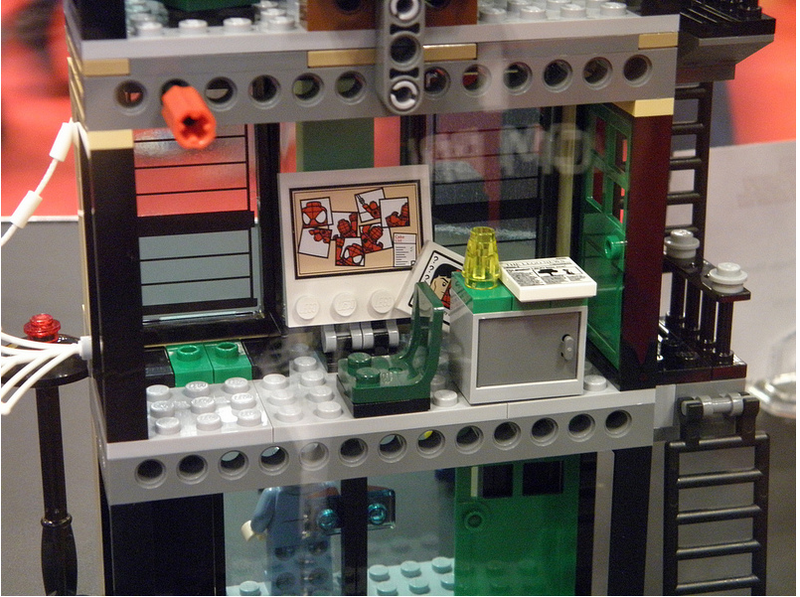 File:Daily bugle inside 1.png