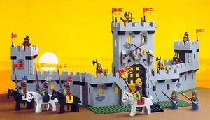6080 Knights Castle open.jpg