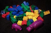 2488 Happy Hippo Build 'n Store - Brickipedia, the LEGO Wiki