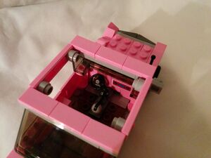 ToaMeiko 71006 Review car4.jpg