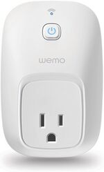 Belkin WeMo Smart Switch (F7C027).jpg
