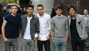 1349807061 6414 One-Direction-2012.jpg